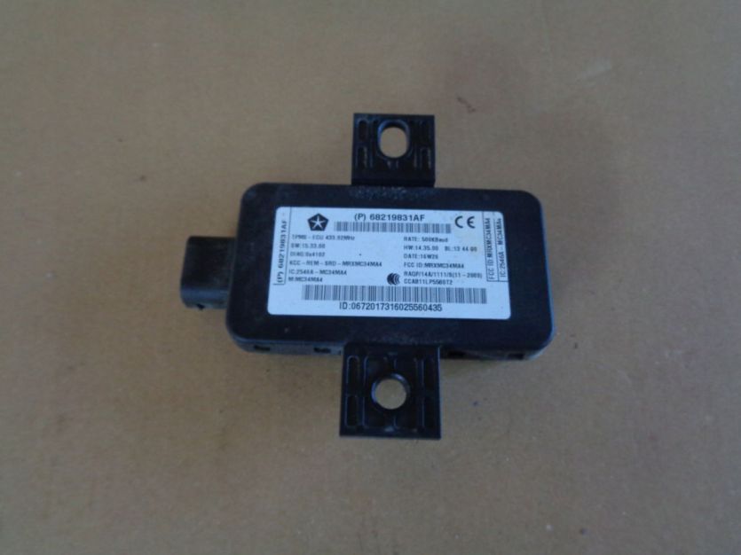 DODGE CHALLENGER MODUL CISNIENIA TPMS 68219831AF