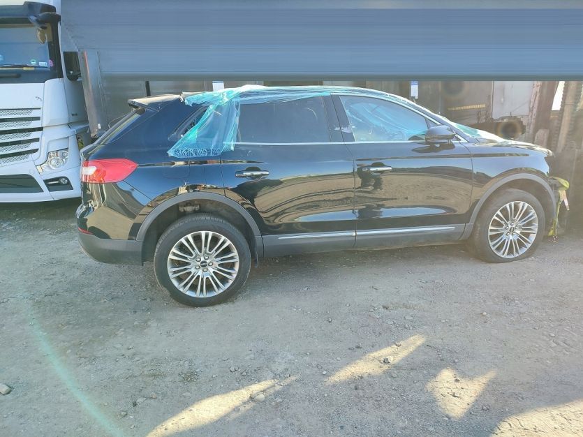 LINCOLN MKX 2018 DRZWI PRAWE PRAWY TYL TYLNE