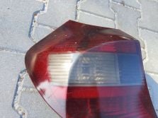 BMW 1 E87 LAMPA LEWY TYL LEWA TYLNA 6924501