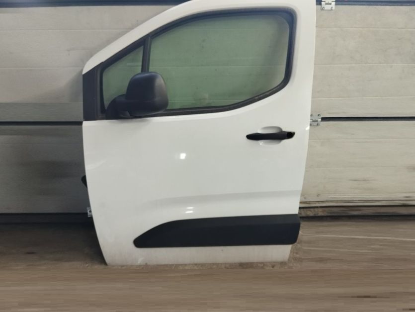 TOYOTA PROACE PEUGEOT PARTNER K9 2023 DRZWI LEWE PRZOD PRZEDNI LEWY EPR