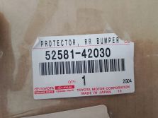 TOYOTA RAV 4 LISTWA NAKLEJKA OCHRONNA ZDERZAKA TYŁ NOWA! 52581-42030