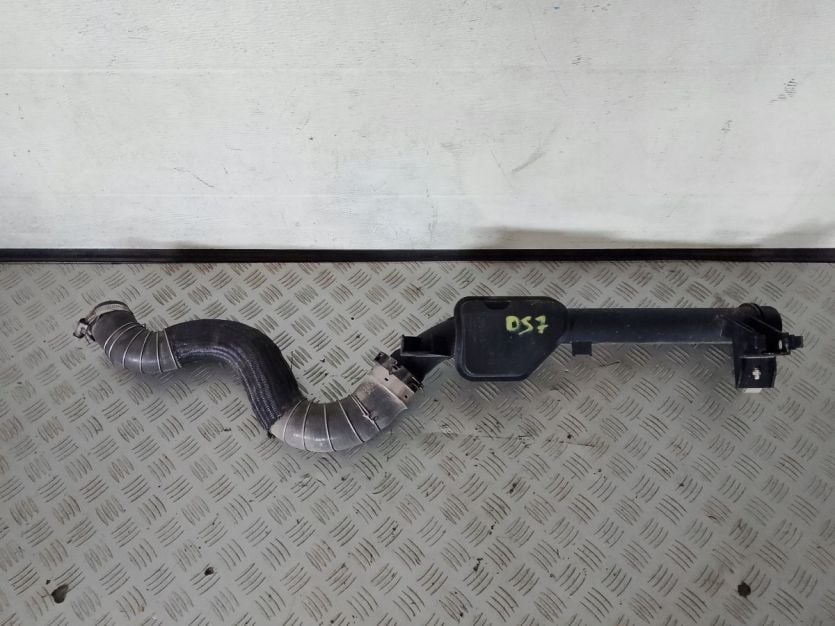 DS DS7 CROSSBACK CITROEN 2020 PRZEWÓD RURA INTERCOOLERA 9814162980