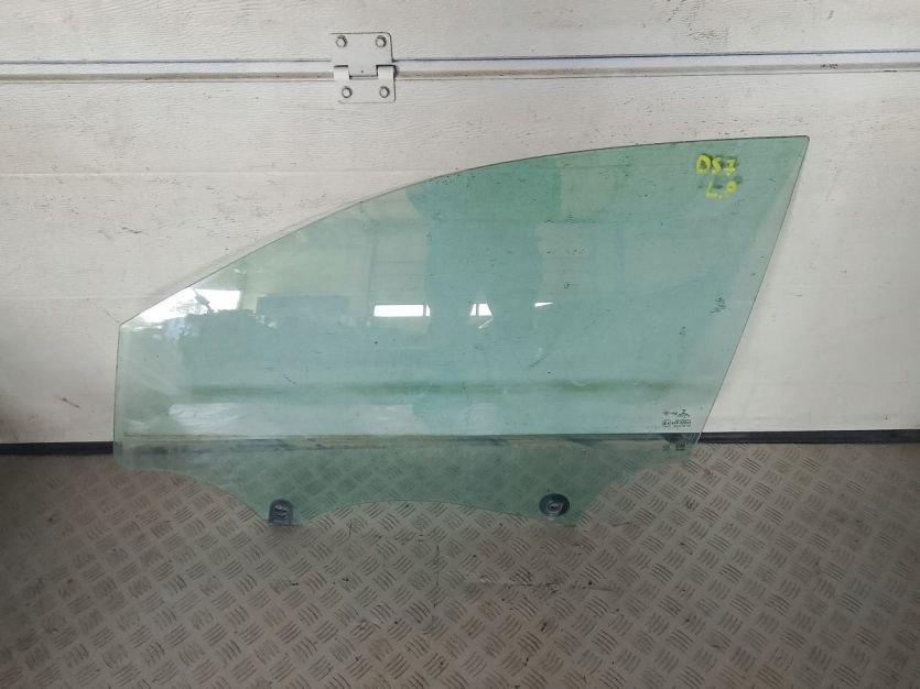 DS DS7 CROSSBACK 1.6 THP PURETECH SZYBA LEWY PRZÓD LEWA PRZEDNIA