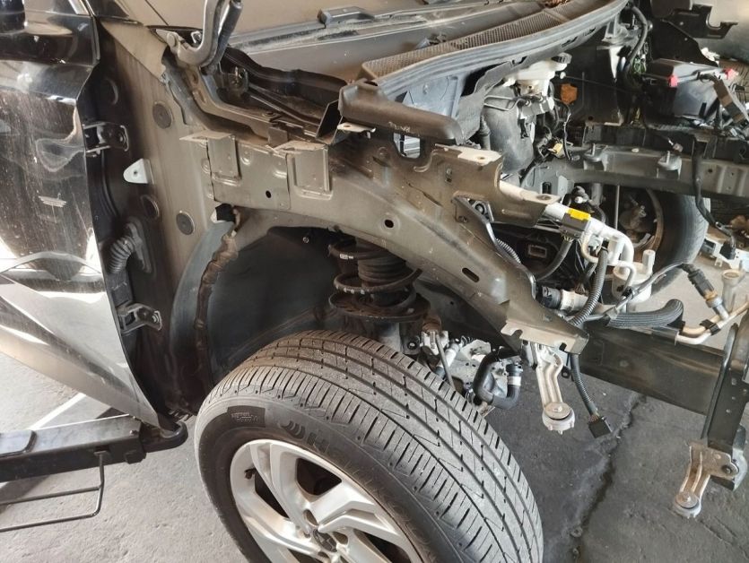DS DS7 CROSSBACK citroen CWIARTKA SLUPEK PODLUZNICA PRAWA PRZOD PRZEDNIA