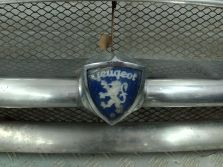 PEUGEOT 403 1955–1966 GRILL ATRAPA CHROM