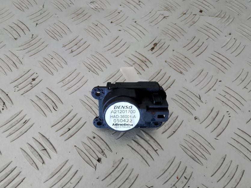 TOYOTA PROACE PEUGEOT PARTNER K9 2023 SILNICZEK NAGRZEWNICY DENSO A21201700
