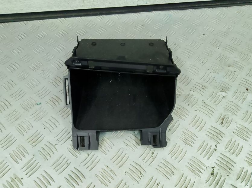 TOYOTA PROACE PEUGEOT PARTNER K9 2023 SCHOWEK DESKI KONSOLI 9841760277