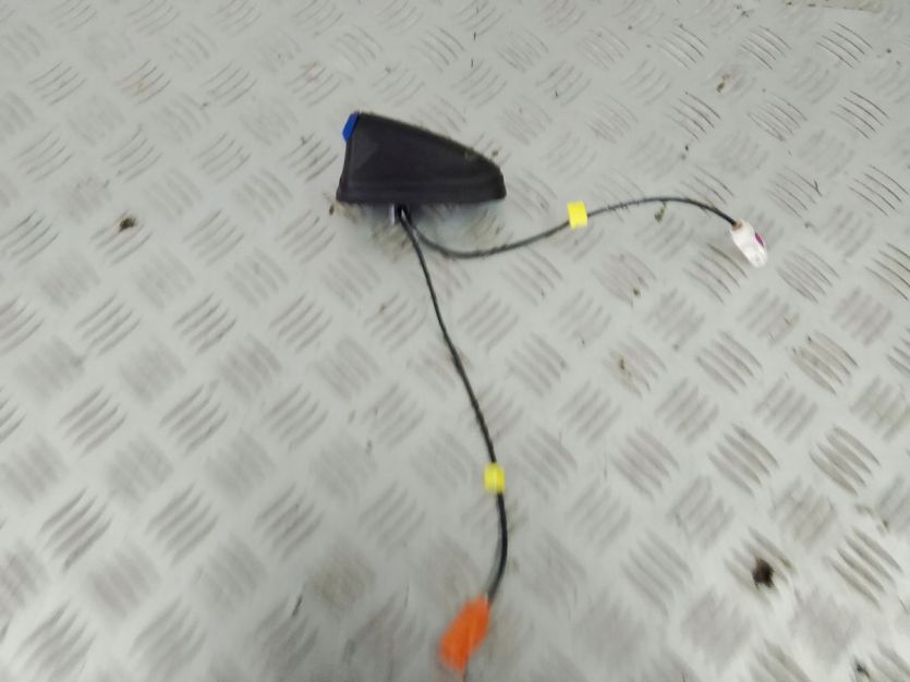 TOYOTA PROACE PEUGEOT PARTNER K9 2023 ANTENA DACHOWA 9808547080