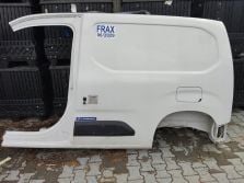 PEUGEOT PARTNER TOYOTA PROACE 2023 K9 IV BOK LEWY BLOTNIK PAS TYLNY PROG