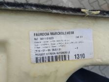 DS DS7 CROSSBACK CITROEN 2020 DYWAN WYKŁADZINA LEWY PRZÓD 98111310ZD