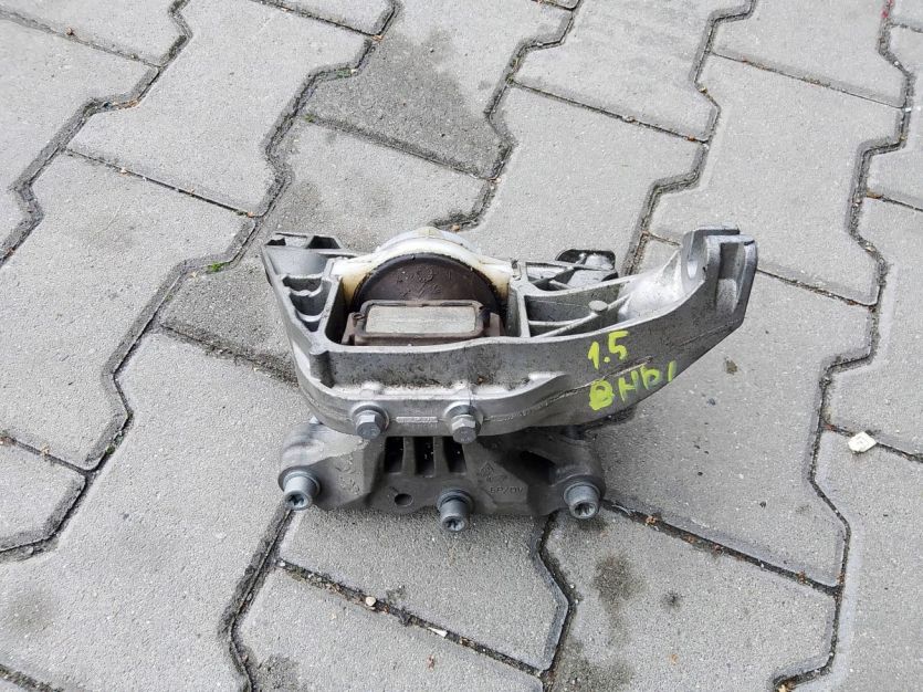 PEUGEOT 308 II T9 LIFT 2019 ŁAPA MOCOWANIE SILNIKA 4A103720