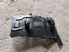 TOYOTA PROACE PEUGEOT PARTNER K9 2023 PODSTAWA AKUMLATORA 981528858000