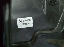 PEUGEOT PARTNER IV K9 TOYOTA PROACE PODNOŚNIK SZYBY PRAWY PRZÓD 9840175780