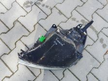FORD FIESTA MK6 LAMPA PRAWY PRZÓD PRAWA PRZEDNIA 2S6X-13W029-BH