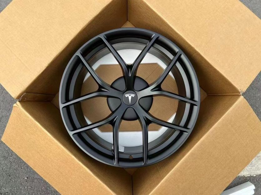 TESLA 3 Y S PLAID TESLINE SPORT DESIGN FELGI ALUMNIOWE 19 ET 35 8.5 5X114,3