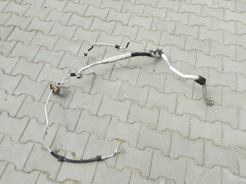 AUDI A4 B8 A5 8T WĄŻ RURKA PRZEWÓD KLIMATYZACJI 8K2260712A