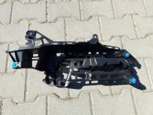 PEUGEOT 308 II T9 LIFT HB 2019 UCHWYT BOCZKA BAGAŻNIKA LEWY 9801048280