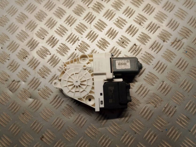 VW PASSAT CC 2010 SILNICZEK SZYBY LEWY TYŁ LEWY TYLNY 1K0959795Q