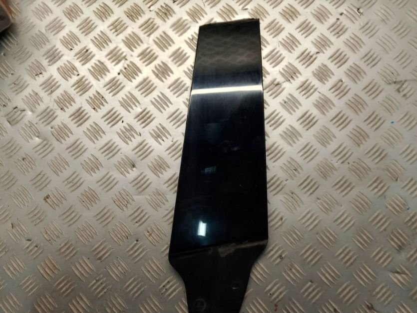 VW PASSAT CC 2010 LISTWA DRZWI SŁUPKA LEWA 3C8853317