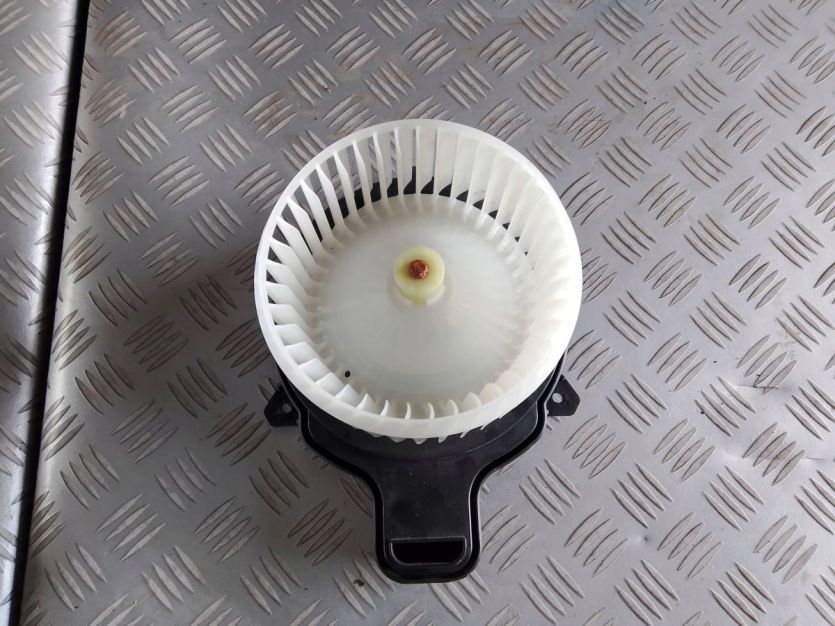 LINCOLN AVIATOR II 2021 WENTYLATOR DMUCHAWA NAGRZEWNICY L1MH-19846-AC