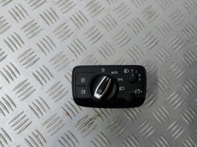 AUDI A3 8V SPORTBACK 5D 2014 PANEL PRZEŁĄCZNIK ŚWIATEŁ 8V0941531Q