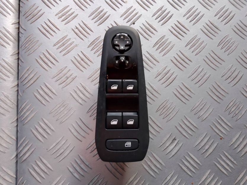 PEUGEOT 308 II SW KOMBI T9 LIFT PRZEŁĄCZNIK SZYB LEWY PRZÓD 98248414ZD