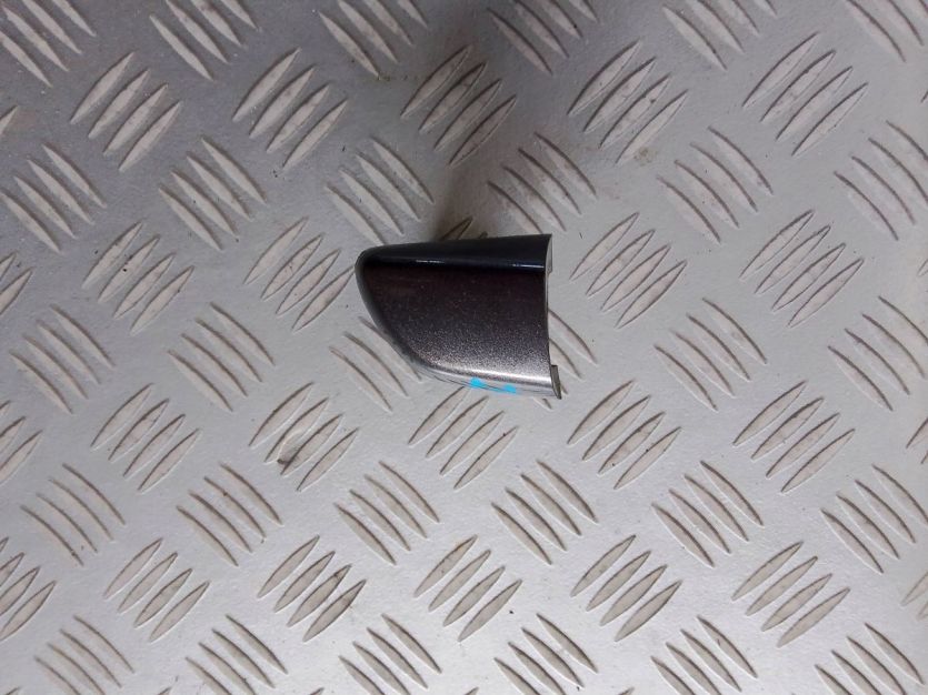 PEUGEOT 308 II SW KOMBI T9 LIFT ZAŚLEPKA KLAMKI DRZWI PRAWY TYŁ