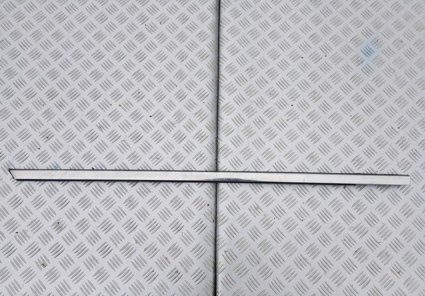 CITROEN C4 PICASSO II 2016 LISTWA ZGARNIACZ CHROM LEWY PRZÓD 9677090980