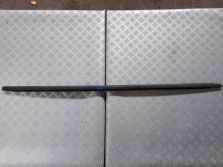 PEUGEOT 308 II SW KOMBI T9 LIFT ZGARNIACZ LISTWA PRAWY PRZÓD 9677880880