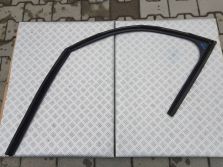 CITROEN C4 PICASSO II 2016 USZCZELKA RAMKA DRZWI LEWY PRZÓD 9676852680