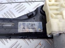 CITROEN C4 PICASSO II 2016 PODNOŚNIK SZYBY LEWY TYŁ 9676172480