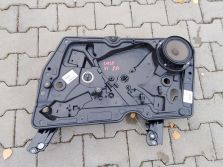 VW GOLF VI 6 GTI HB 5D 2012 PODNOŚNIK SZYBY PRAWY PRZÓD 5K1837730T