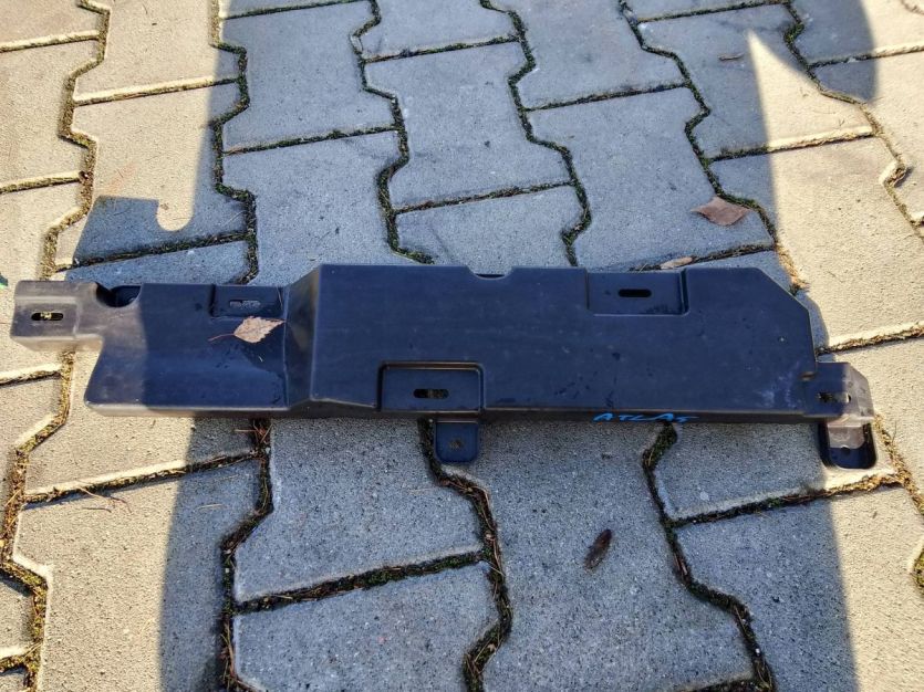 VW ATLAS CROSS 2021 WSPORNIK LISTWY PROGOWE PRAWY 3CN853588A