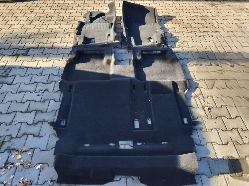 VW ATLAS CROSS 2021 DYWAN WYKŁADZINA KOMPLET 3CN863103H