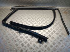 LINCOLN MKZ 2013 - 2019 USZCZELKA RAMKA DRZWI PRAWY TYŁ