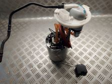 VW PASSAT CC 2010 POMPA PALIWA 2.0 TSI