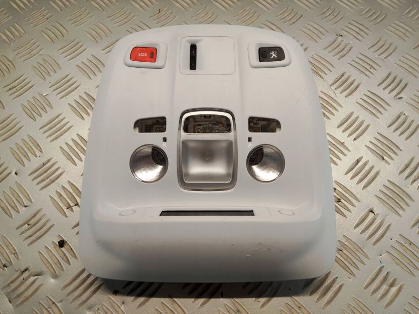 PEUGEOT 308 II T9 LIFT 2019 LAMPKA PODSUFITKI OŚWIETLENIE 98215350PR