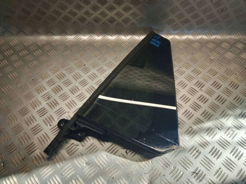 VW ATLAS CROSS LIFT 2021 SZYBA KAROSERYJNA LEWY TYŁ TYLNA MAŁA