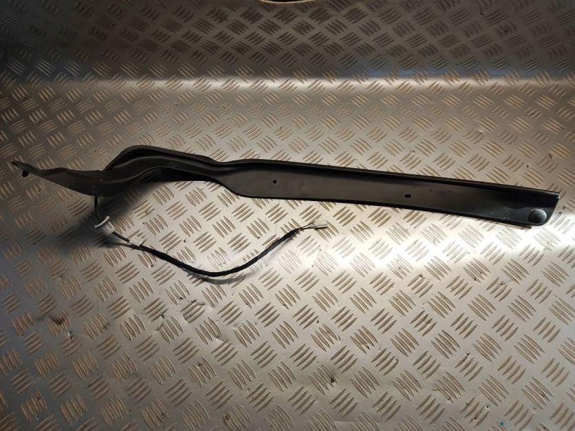 MAZDA CX90 CX-90 2024 OSŁONA PRAWA KLAPY BAGAŻNIKA KMV7 K4155