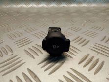 PEUGEOT 308 II T9 LIFT HB 2019 GNIAZDO ZAPALNICZKI 12V 966610537700