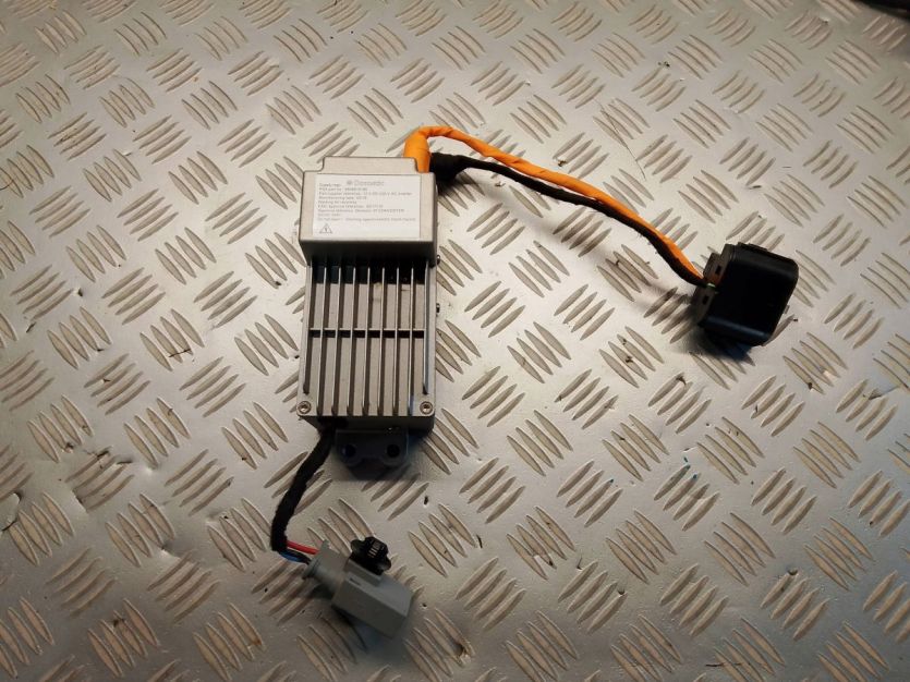 PEUGEOT 308 II T9 LIFT HB 2019 PRZETWORNICA PRĄDU 9806619180