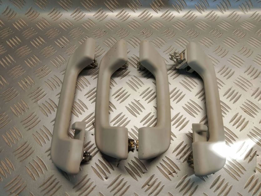 MAZDA CX90 CX-90 2024 RĄCZKI PODSUFITKI CYKORŁAPKI KOMPLET