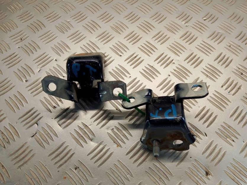 MAZDA CX90 CX-90 2024 ZAWIASY DRZWI PRAWY TYŁ KOMPLET