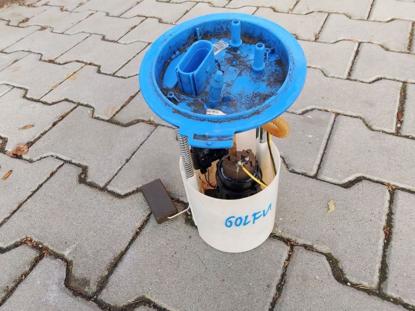 VW GOLF VI 6 GTI HB 5D 2012 POMPA PALIWA 1K0919051DB