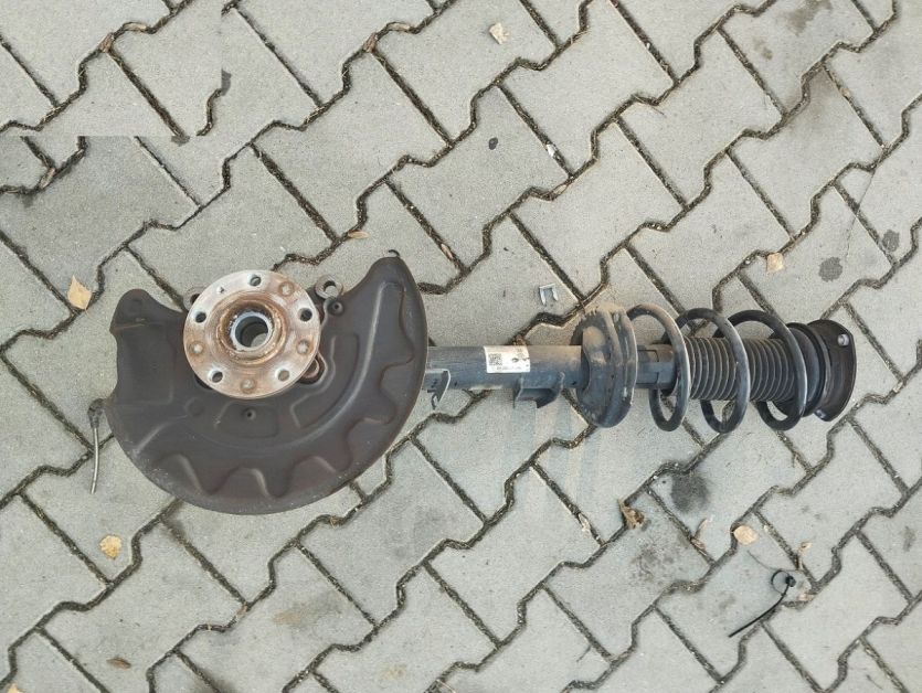 VW ATLAS CROSS 2022 ZWROTNICIA PIASTA KOLA LEWA LEWY PRZOD AMORTYZTOR