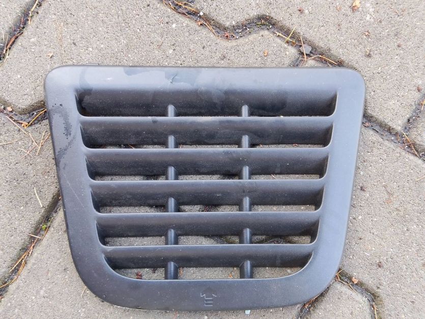 CITROEN DS3 1.6 HDI KRATKA ZAŚLEPKA BAGAŻNIKA 9687247180