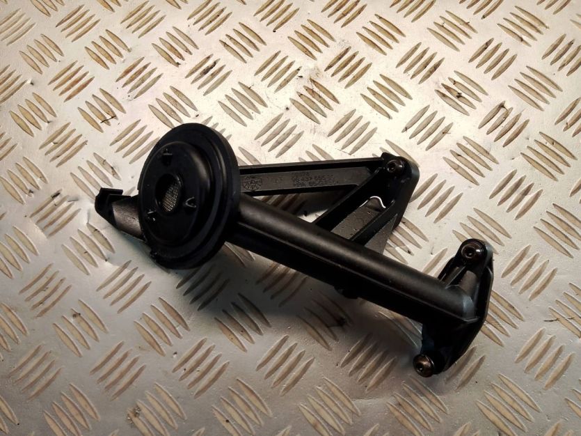 PEUGEOT 308 T9 II 1.6 HDI SMOK POMPY OLEJU 9643755580