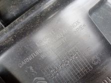 PEUGEOT 2008 I OSŁONA BAGAŻNIKA PASA TYLNEGO 9801438577