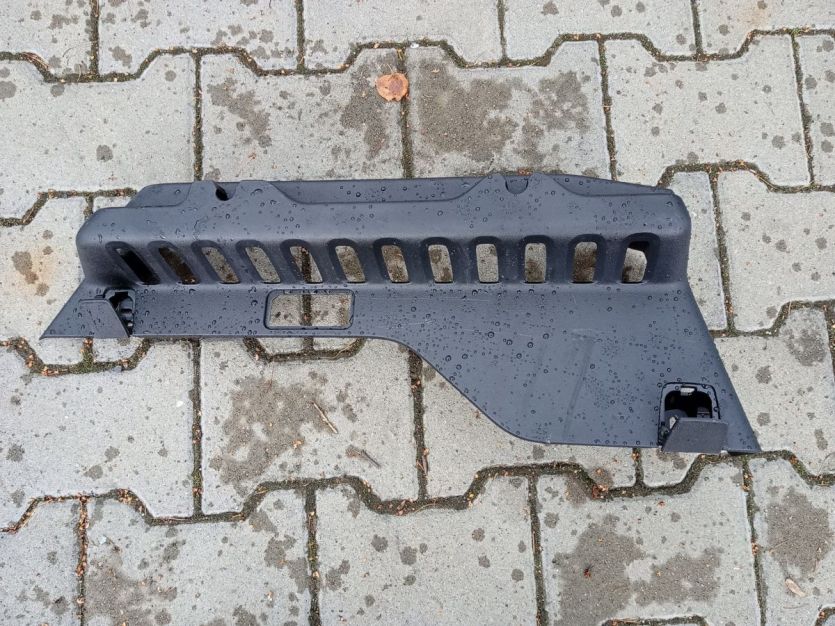 PEUGEOT 2008 I PLASTIK MOCOWANIE PÓŁKI BAGAŻNIKA LEWE LEWA 9677216777