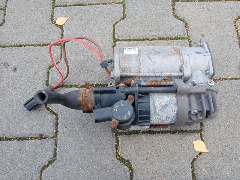 BMW 7 G11 G12 KOMPRESOR ZAWIESZENIA PNEUMATYCZNEGO 37206861882